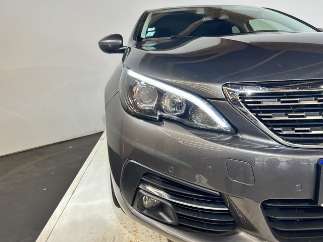 Peugeot 308 - 1.2 PURETECH 130 CH S&S TECH EDITION