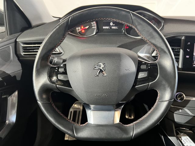 Peugeot 308 - 1.2 PURETECH 130 CH S&S TECH EDITION