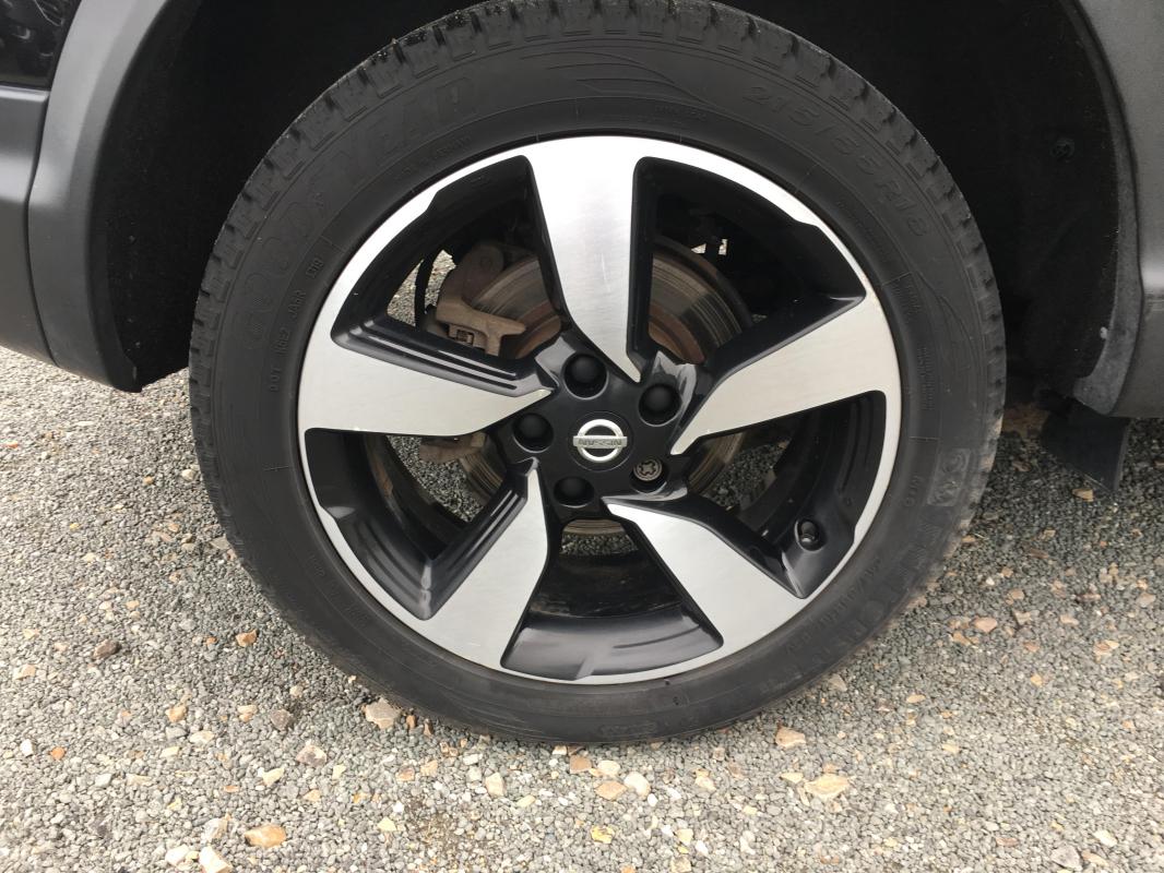 Nissan Qashqai - DIGT 1.2 115 XTRONIC NCONNECTA