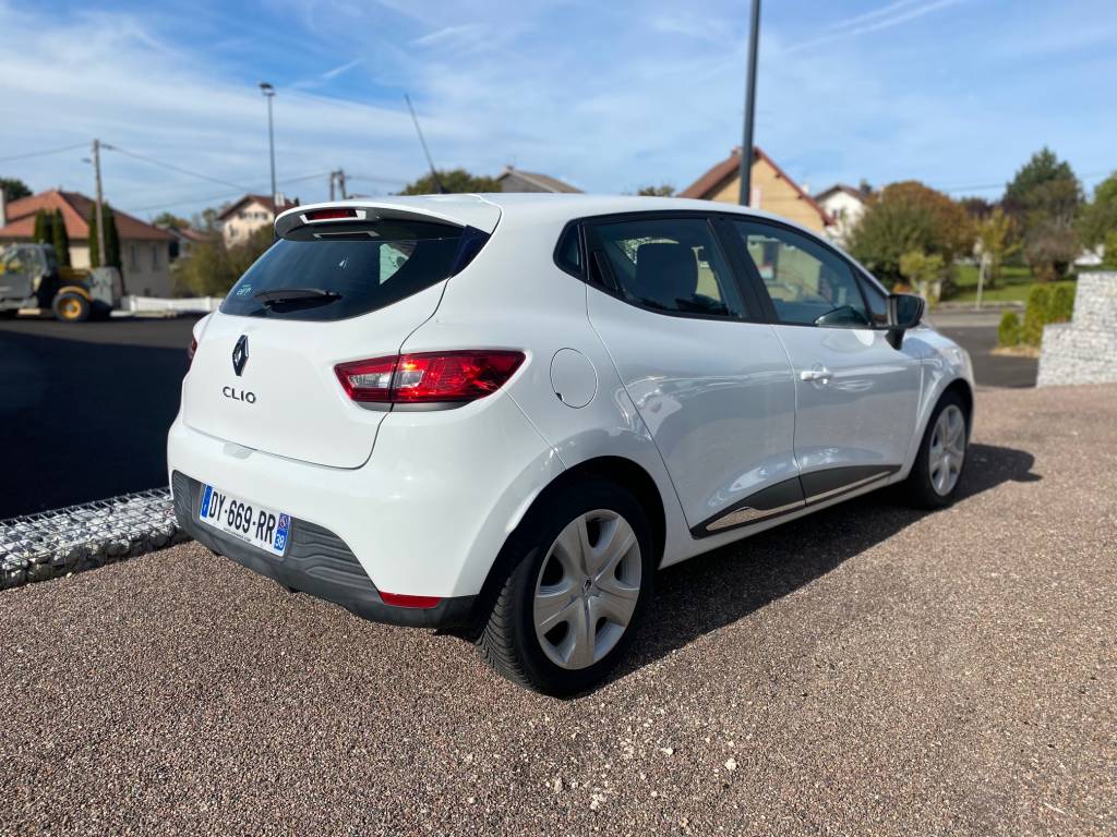 Renault Clio - IV Zen 1.2 16V 75